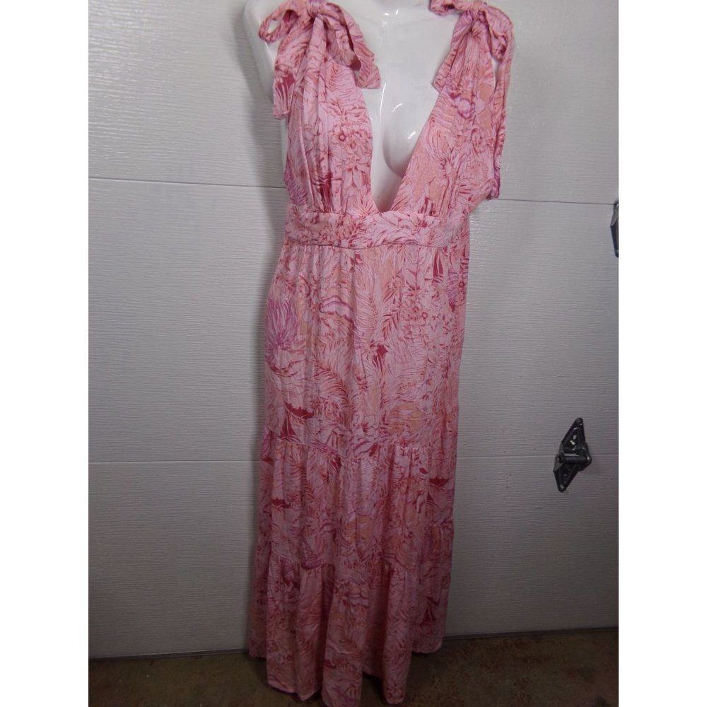 Lush Pink Floral  Maxi Dress  Sleeveless Tier shoulder Tie Rayon NWT Beach boho